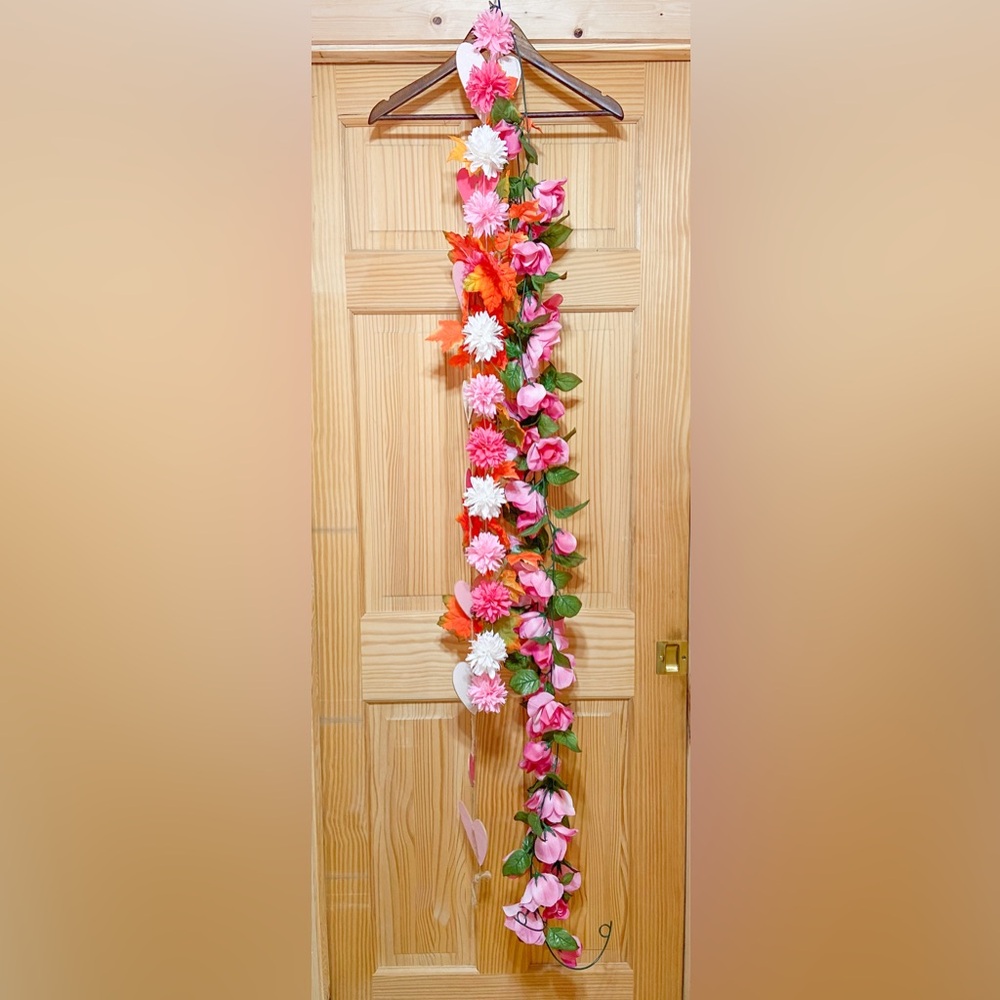 Bundle of Flower/Floral Picks & Garland Home Holiday Decor Artificial Flowers - Picture 12 of 12